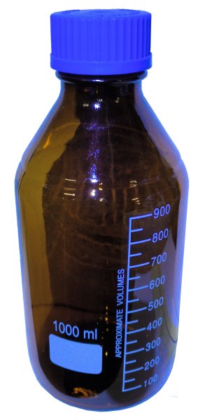 Laborflasche, Braunglas, Boro. 3.3, blauer Schraubverschluß, Ausgießring, 1000 ml, GL 45